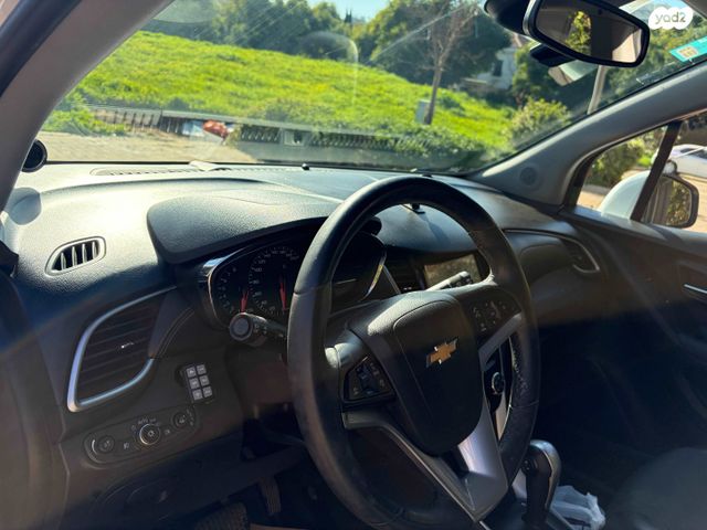 שברולט טראקס