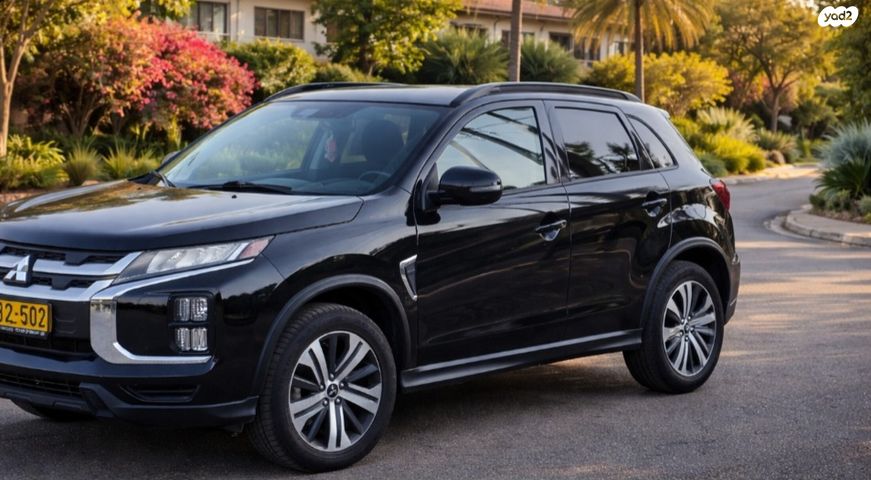 מודעת רכב מיצובישי ASX