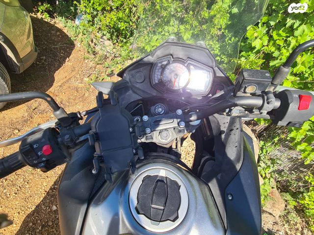 קאוואסאקי Versys-X 300