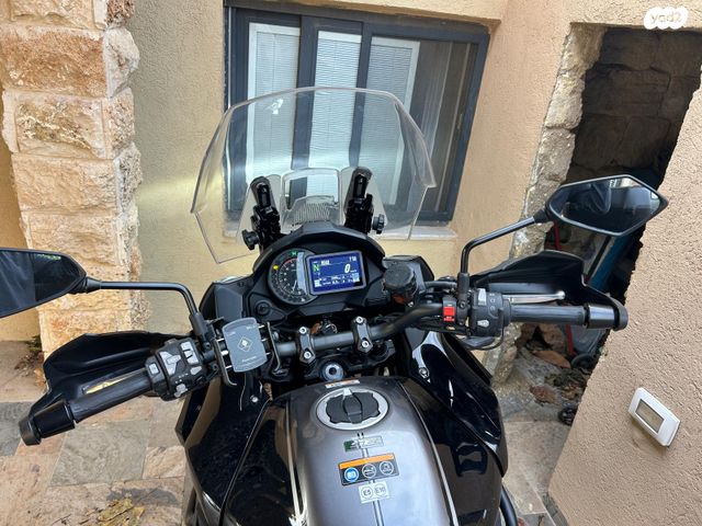 קאוואסאקי Versys 1000