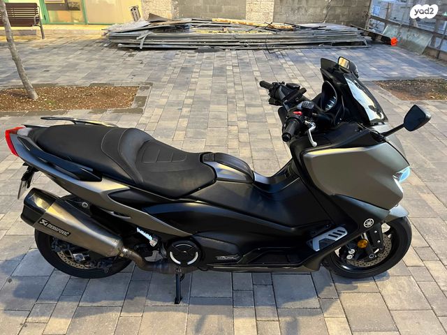 ימאהה Tmax 560 Tech