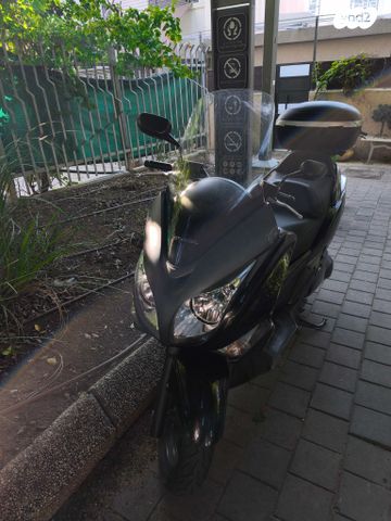 מודעת רכב הונדה סילבר-ווינג 400