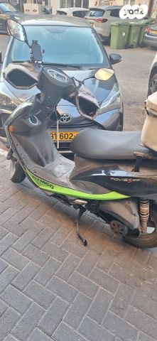 קוואנג-יאנג Movie 125 XL