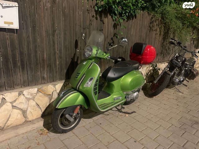 פיאג'ו וספה GTS300 סופר