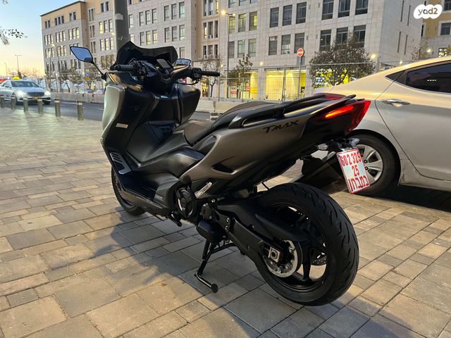 ימאהה Tmax 560 Tech