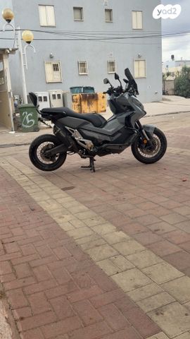 מודעת רכב הונדה X-ADV750