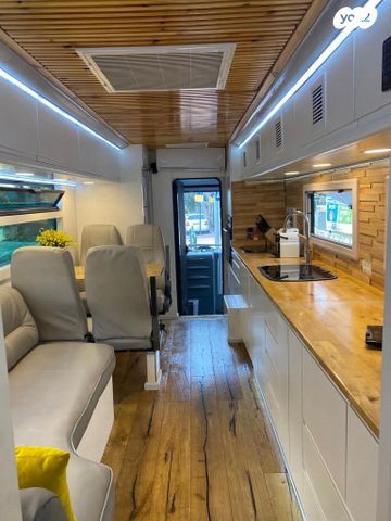 ממונע אוטוקראוון