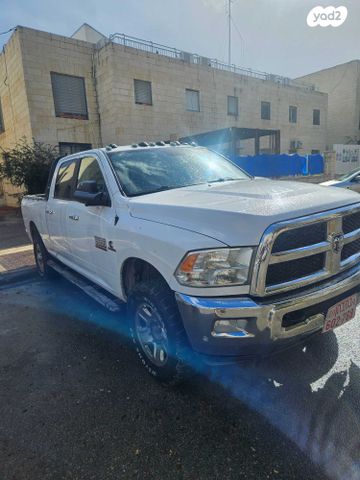 מודעת רכב דודג'