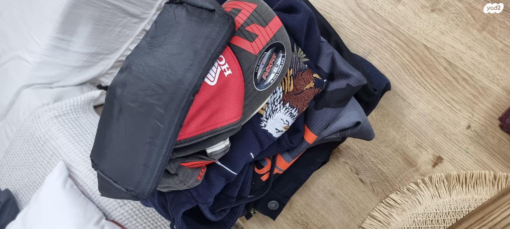 feedItemObj.data.row_1