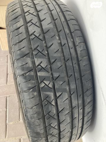 feedItemObj.data.row_1