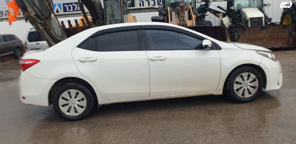 מודעת רכב טויוטה קורולה 2