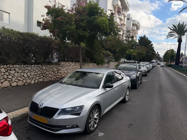 סקודה סופרב