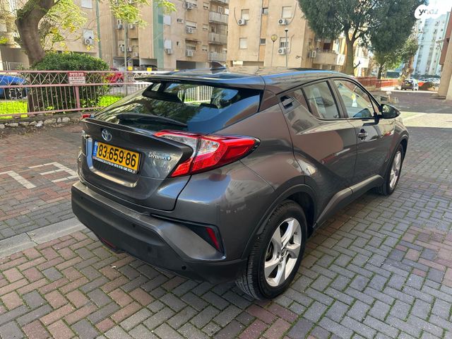 טויוטה C-HR