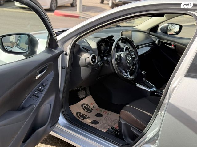 מאזדה 2