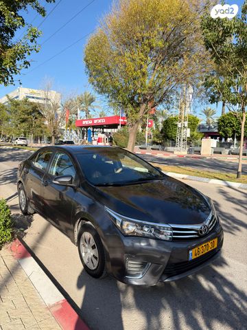 טויוטה קורולה