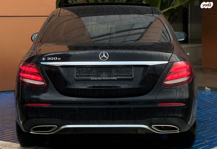 מרצדס-בנץ E-class