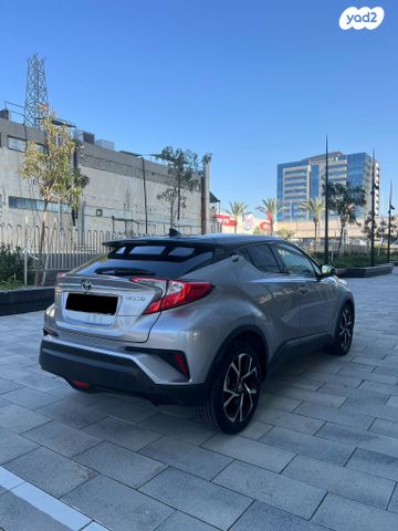 טויוטה C-HR