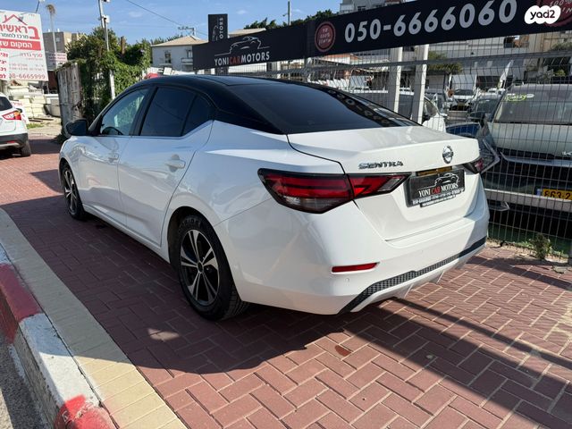 ניסאן סנטרה