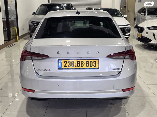 סקודה אוקטביה 