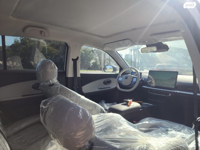 ג׳יי.איי.סי 30