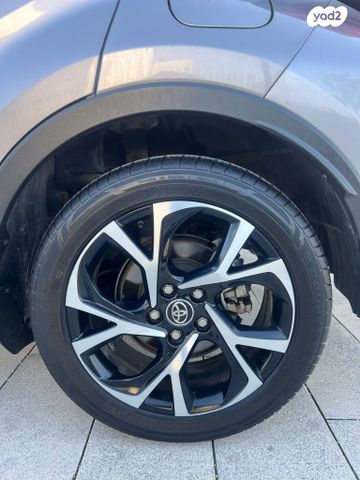 טויוטה C-HR