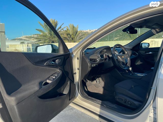 שברולט מאליבו