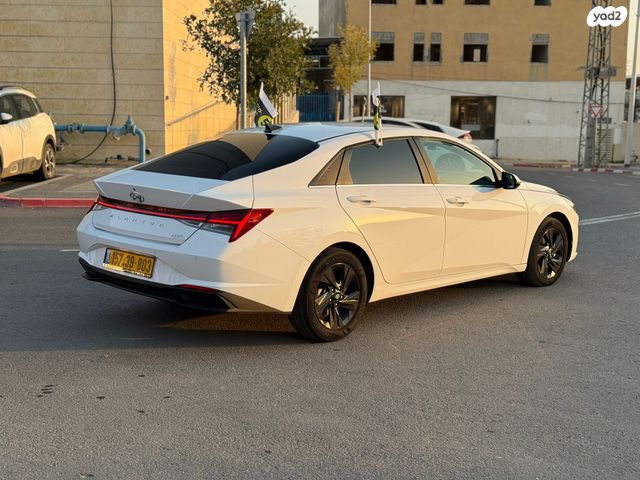 יונדאי אלנטרה