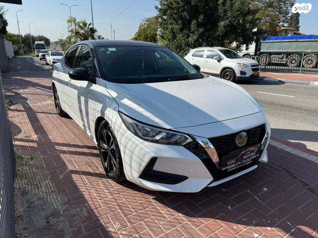 ניסאן סנטרה