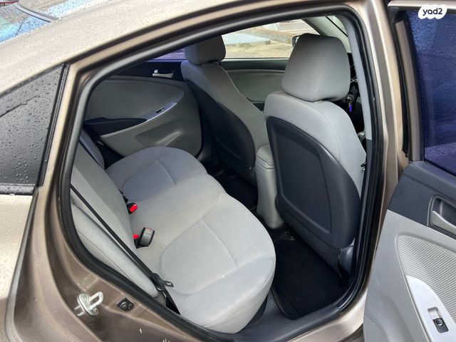 יונדאי אקסנט i25