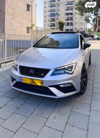 מודעת רכב סיאט לאון