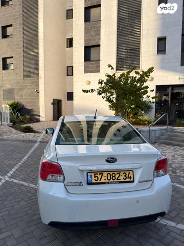 סובארו אימפרזה