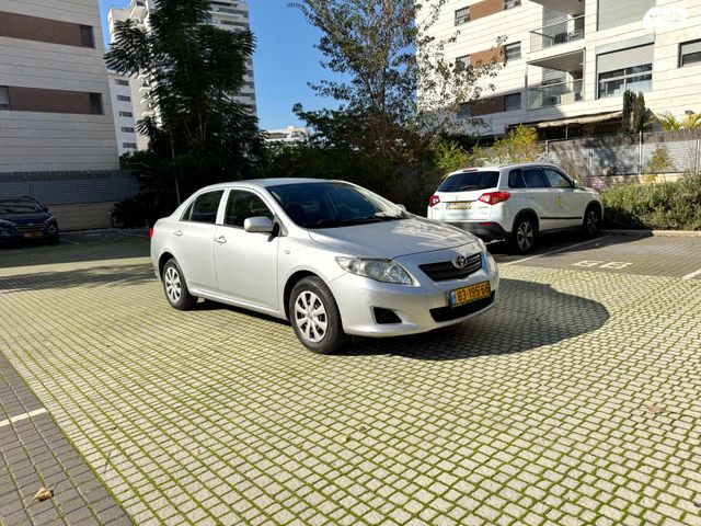 טויוטה קורולה