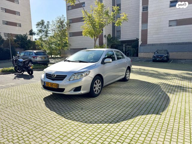 מודעת רכב טויוטה קורולה