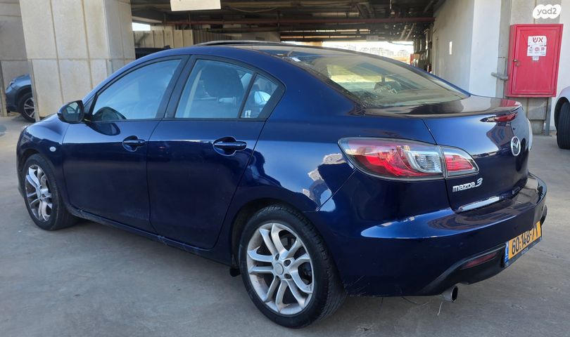 מאזדה 3