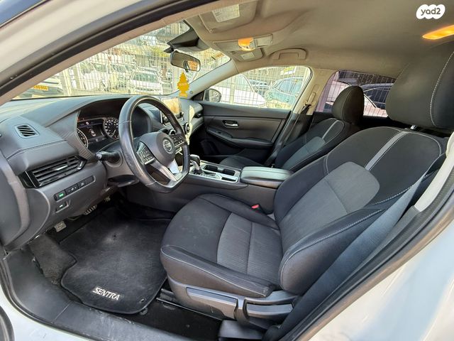 ניסאן סנטרה