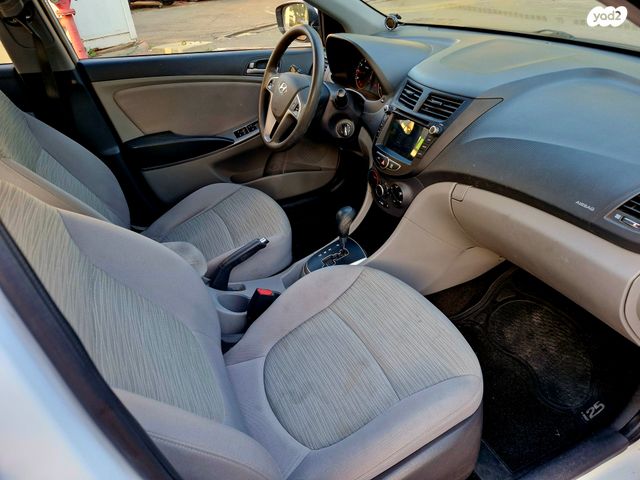 יונדאי אקסנט i25