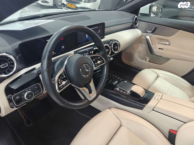 מרצדס-בנץ CLA