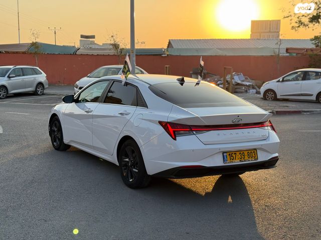 יונדאי אלנטרה