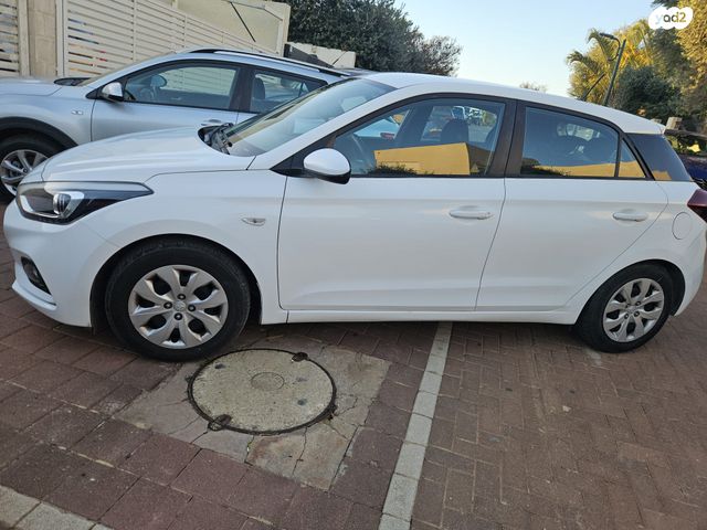 מודעת רכב יונדאי i20