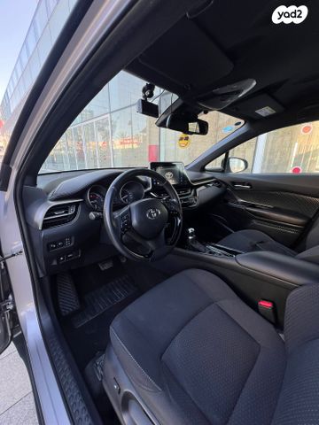 טויוטה C-HR