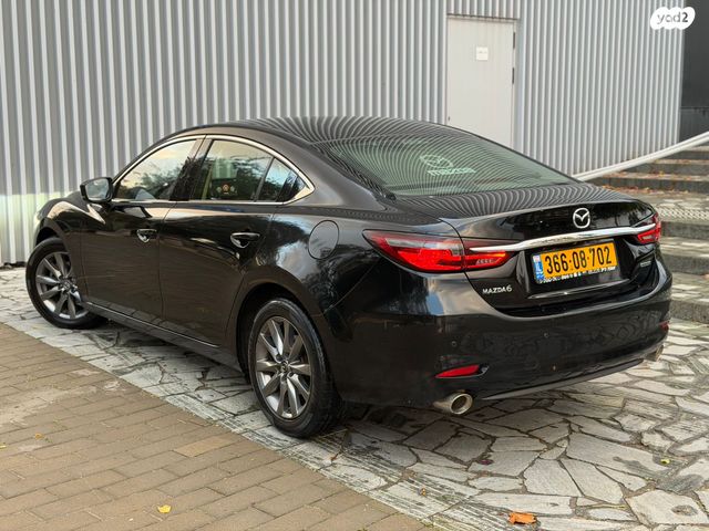 מאזדה 6