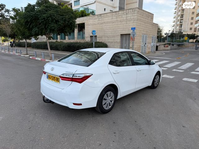 טויוטה קורולה