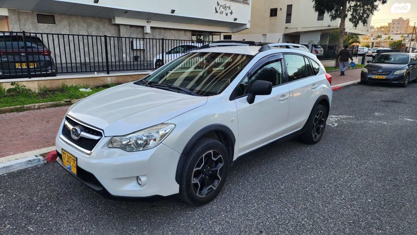 מודעת רכב סובארו XV