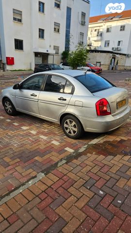 יונדאי אקסנט i25