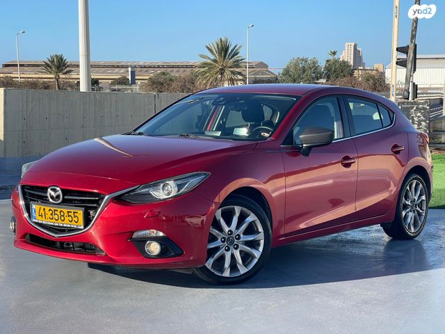 מודעת רכב מאזדה 3