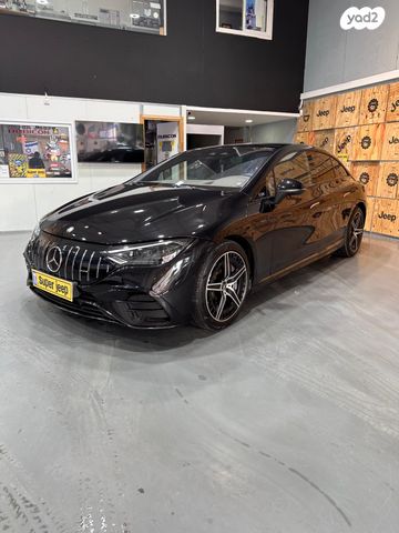 מודעת רכב מרצדס-בנץ EQE