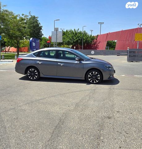 ניסאן סנטרה