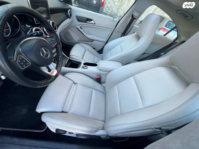 מרצדס-בנץ CLA