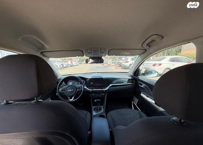 קיה נירו פלוס