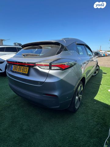 ג׳ילי Geometry C